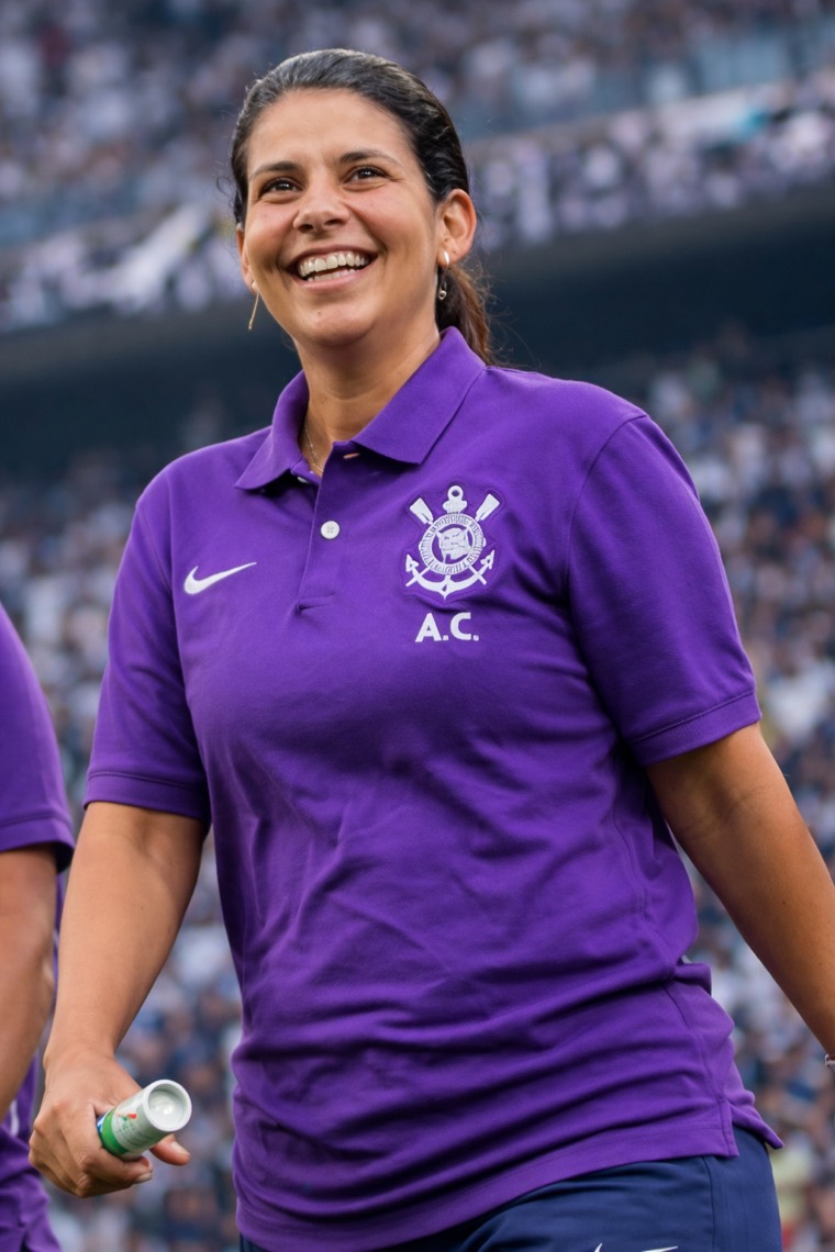 Dra. Ana Carolina Côrte, médica do esporte